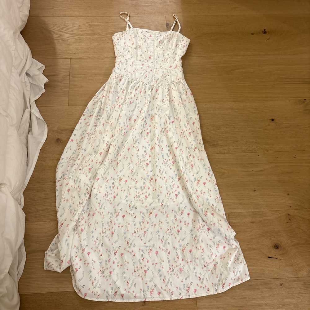 Floral White Maxi Dress